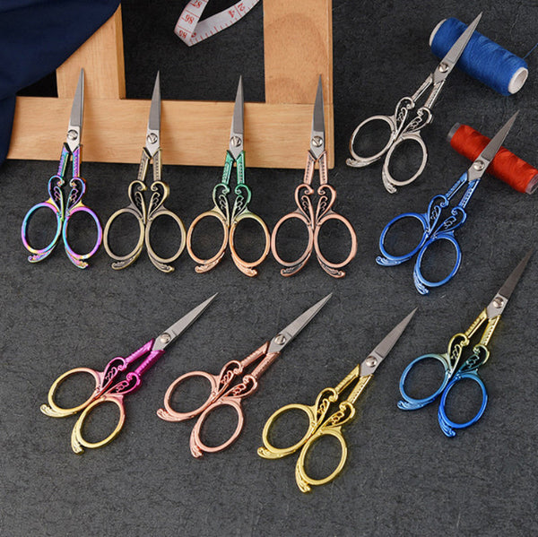 Heart style craft scissors