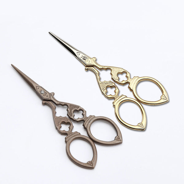 Vintage gilt scissors